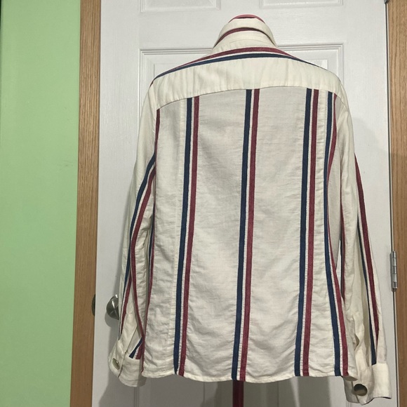 Vilagallo women long sleeves half white stripe button down Shirt. Size 48. Used. - Picture 3 of 5